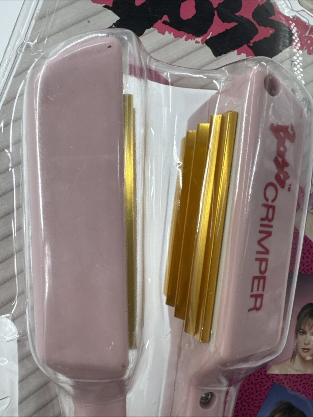 Vintage Windmere THE BOSS Hair Crimper Pink Styling Iron Retro CMC-1R/332 NEW - Picture 3 of 9